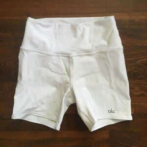 Alo Yoga Airbrush High Waist Biker Short 5" size small